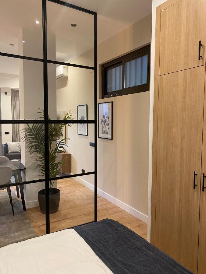Exyca Embajadores Apartment Мадрид Екстериор снимка