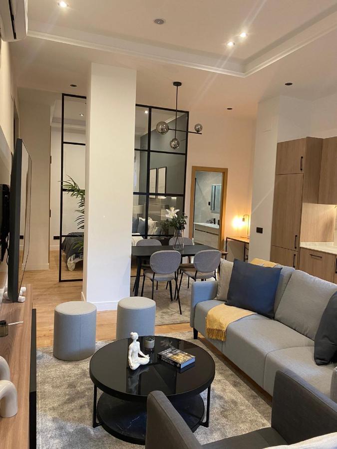 Exyca Embajadores Apartment Мадрид Екстериор снимка